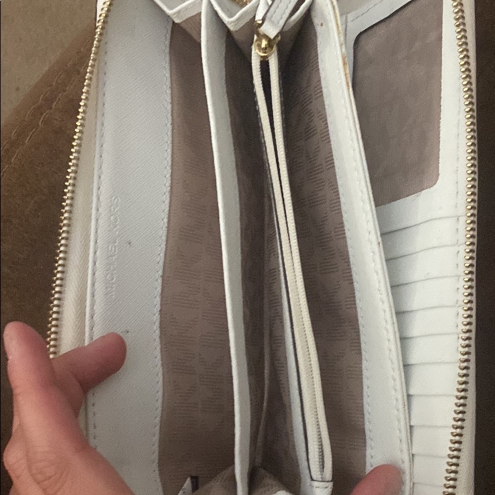 Mk wallet
